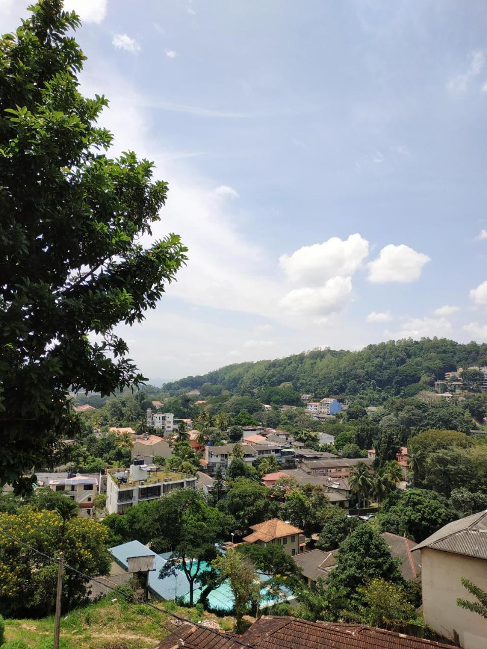 Breeze Villa Kandy Exterior photo